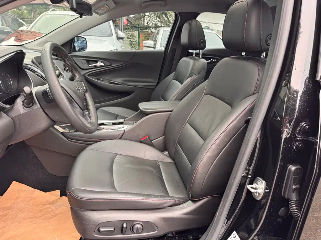 Chevrolet Malibu XL — миниатюра 10
