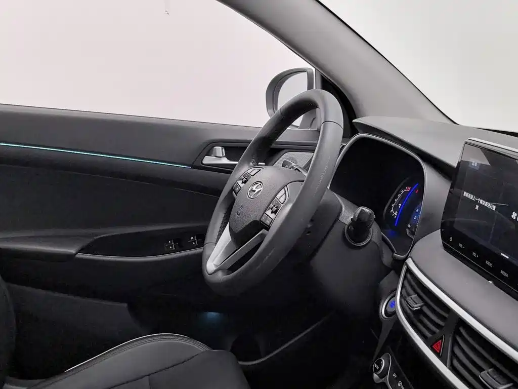 Hyundai Tucson — миниатюра 22