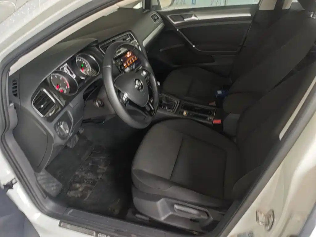 Volkswagen Golf — миниатюра 15