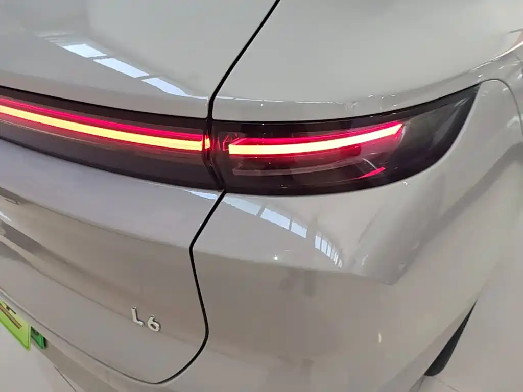 Li Auto Li L6 — миниатюра 8