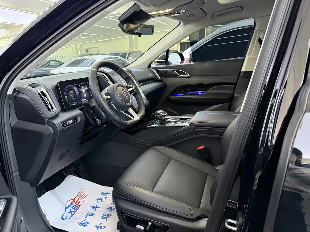 Hongqi Hongqi HS3 PHEV — миниатюра 4