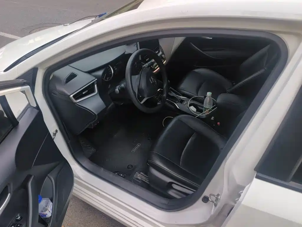 Toyota Corolla — миниатюра 12