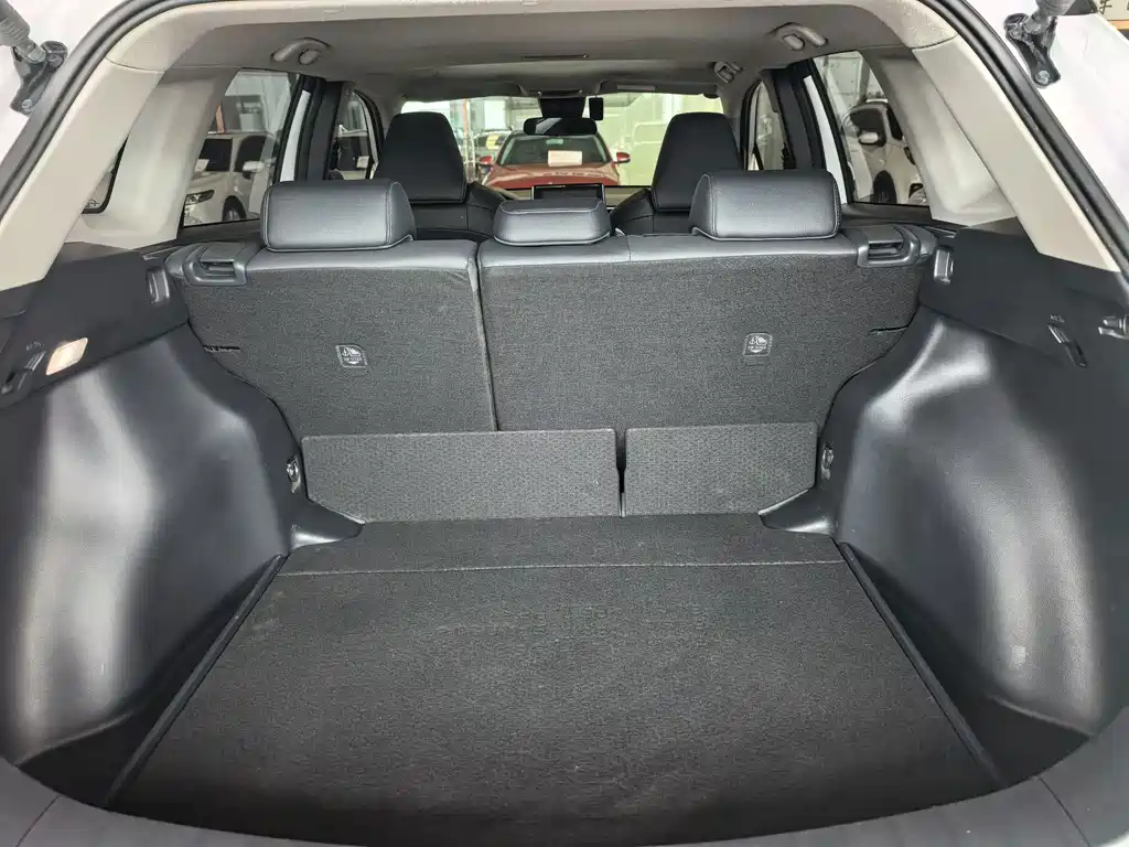 Toyota Frontlander — миниатюра 9