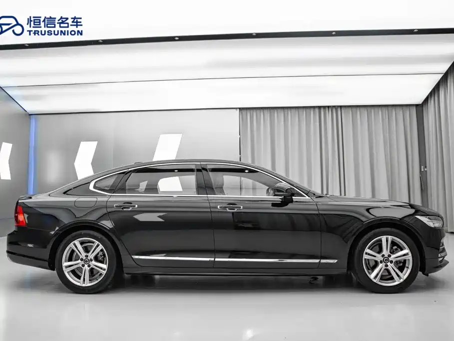 Volvo S90 — миниатюра 4