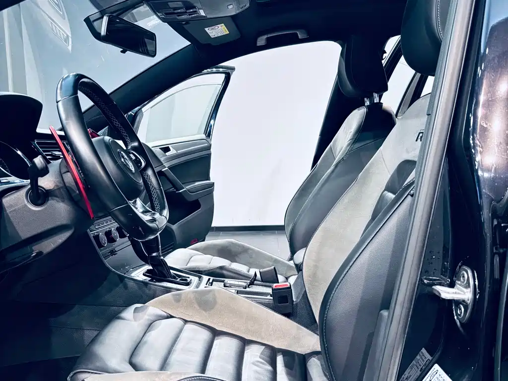 Volkswagen Golf 2019 280TSI DSG R-Line VI