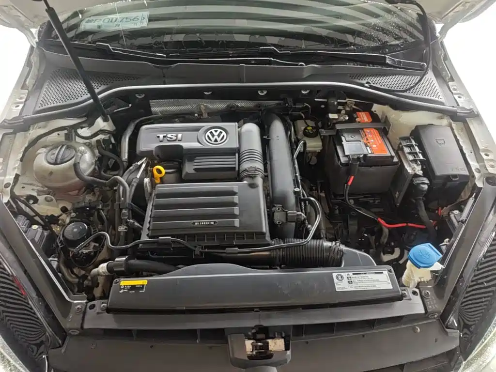 Volkswagen Golf — миниатюра 20