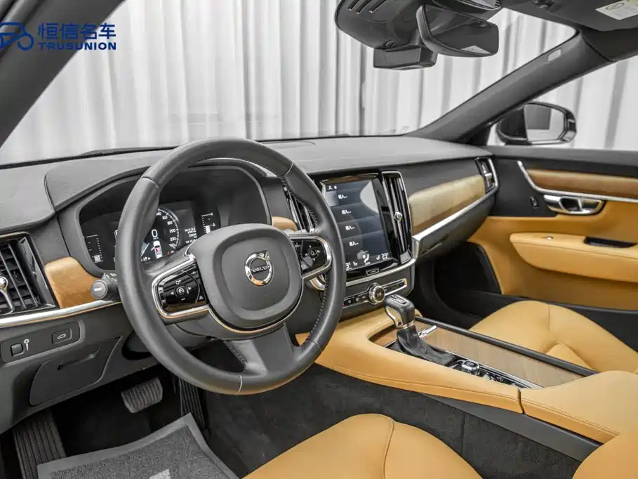 Volvo S90 — миниатюра 12