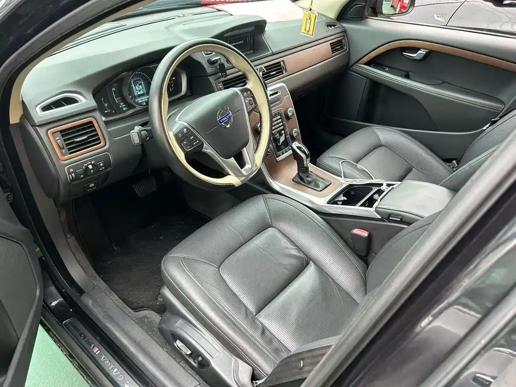 Volvo S80L — миниатюра 4