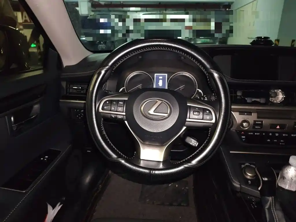 Lexus ES 2015 200 Elite