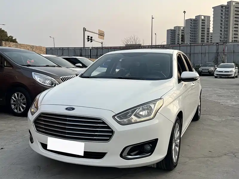 Ford Escort 2016