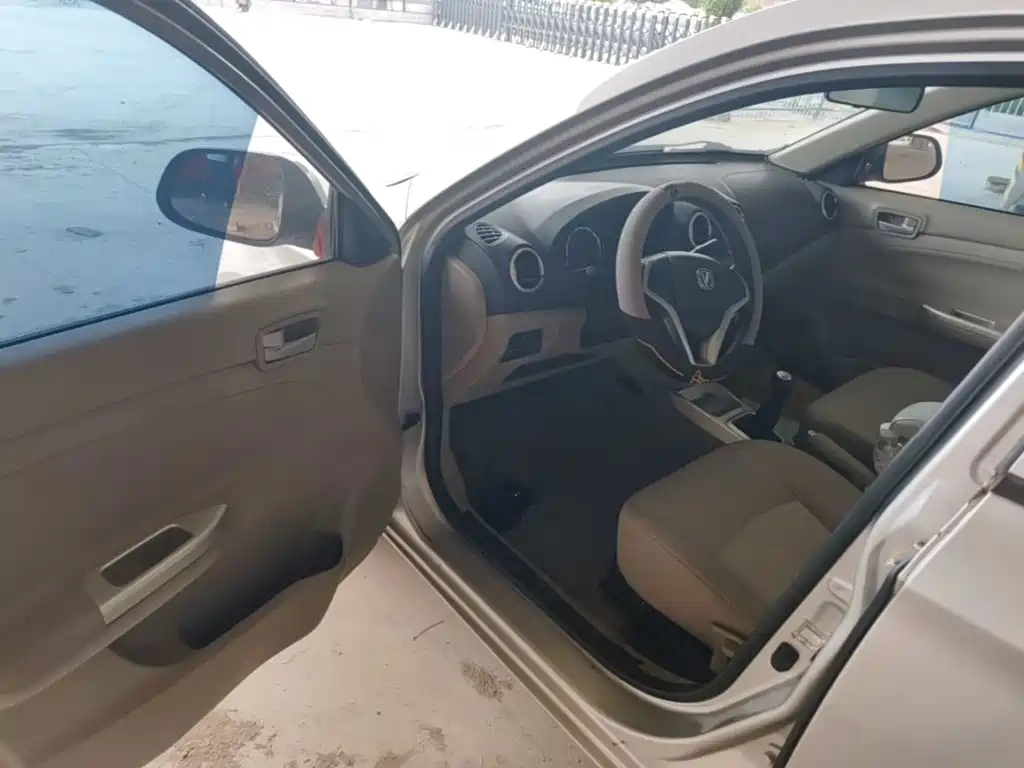 Changan V3 — миниатюра 16