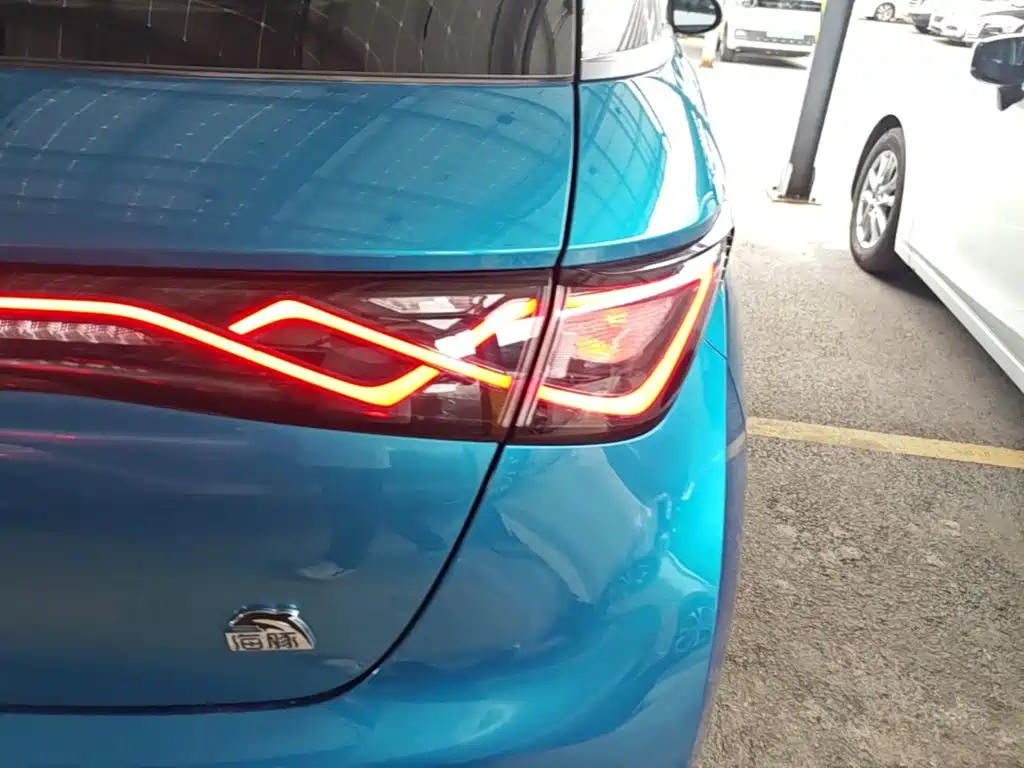 BYD Dolphin — миниатюра 8