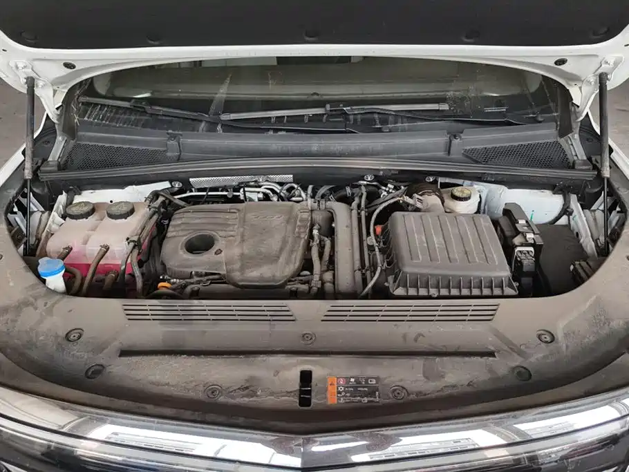 Roewe iMAX8 — фотографии объявления, Фото 11