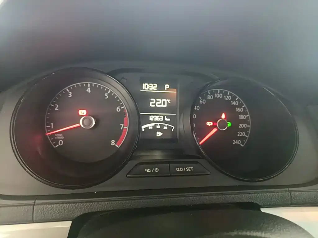 Volkswagen Lavida — миниатюра 12