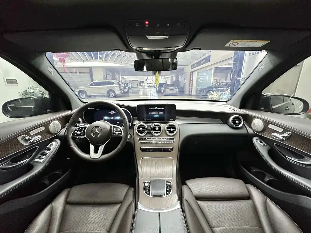 Mercedes-Benz GLC — миниатюра 9