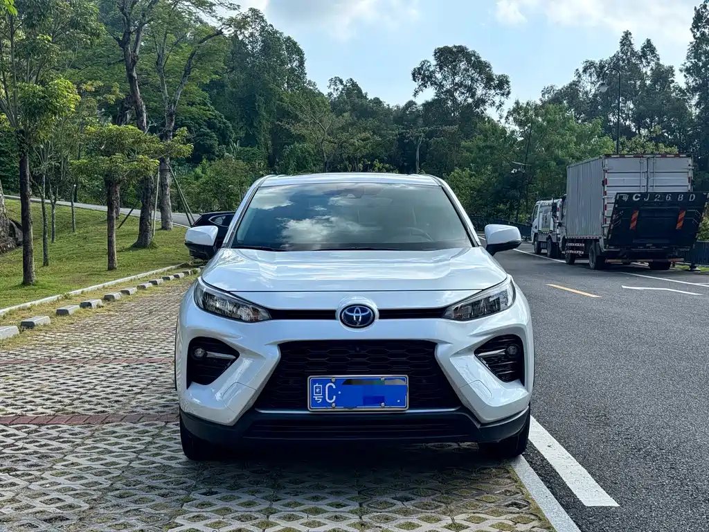 Toyota Wildlander — миниатюра 2