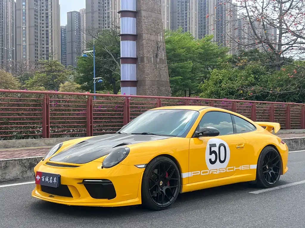Porsche 911 2011