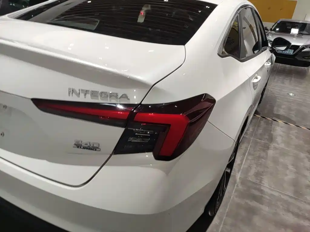 Honda Integra — миниатюра 8