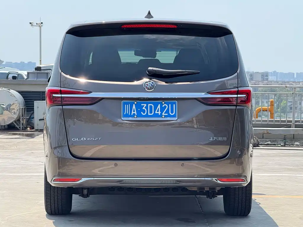 Buick GL8 — миниатюра 4