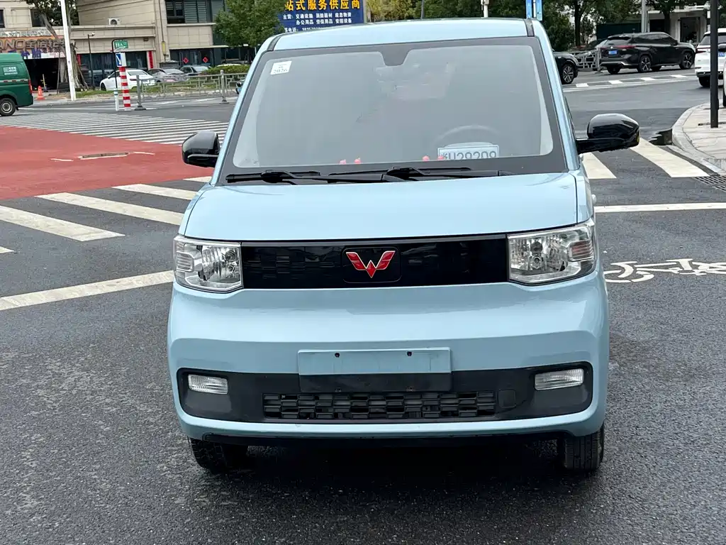 Wuling Hongguang Mini EV 2022 — фото 2