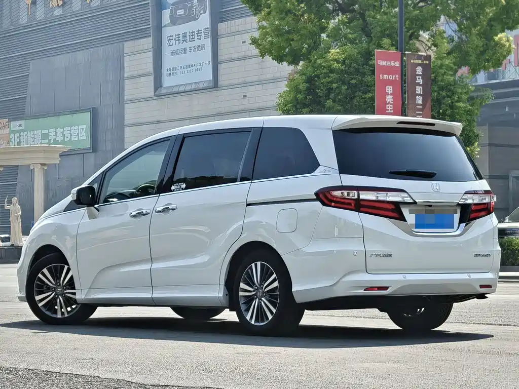 Honda Odyssey — миниатюра 6