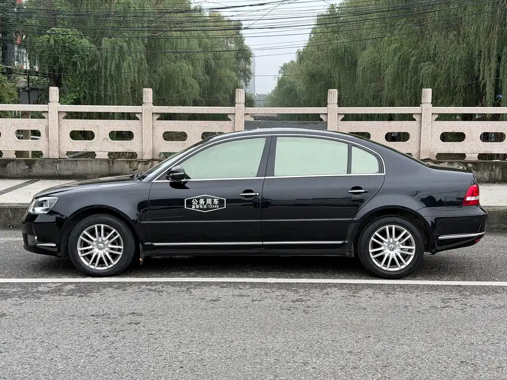 Volkswagen Passat Lingyu — миниатюра 3