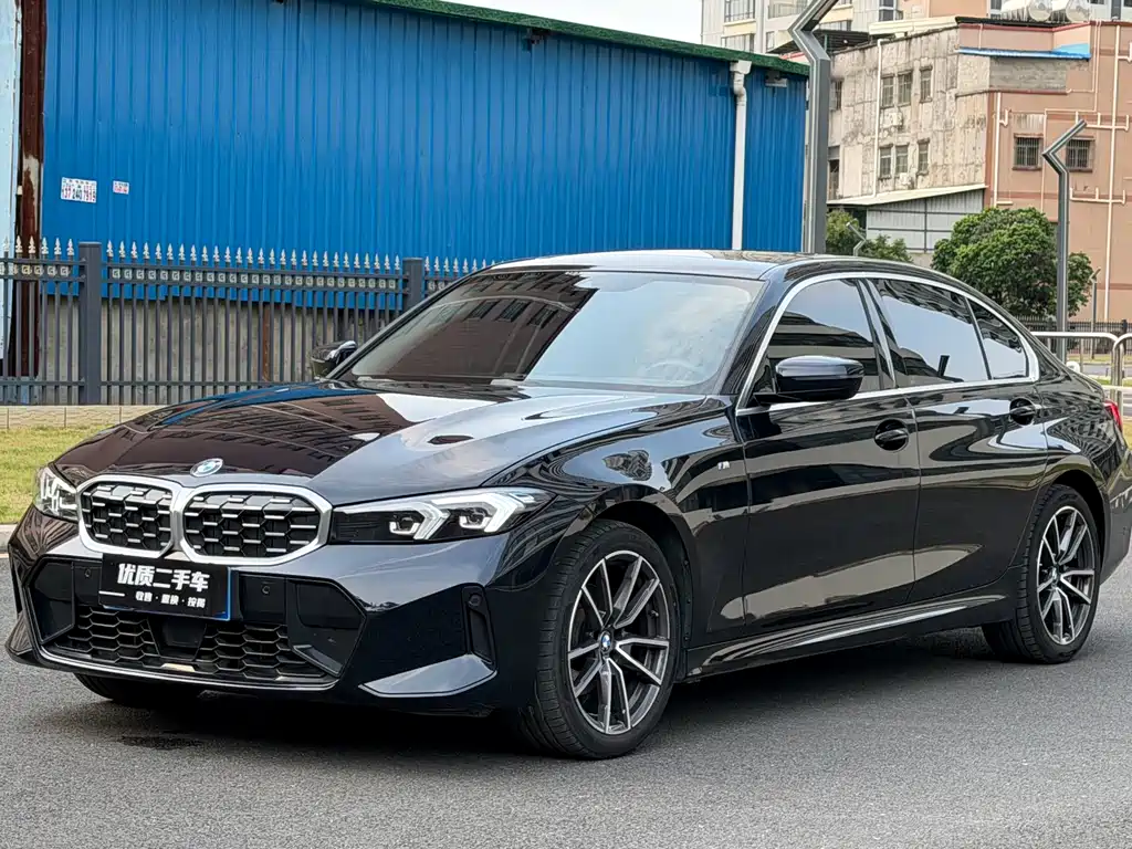 BMW 3 Series 2025