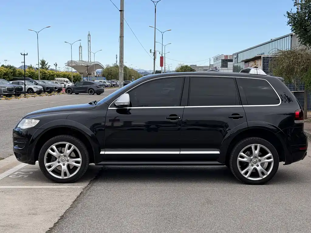 Volkswagen Touareg — миниатюра 8
