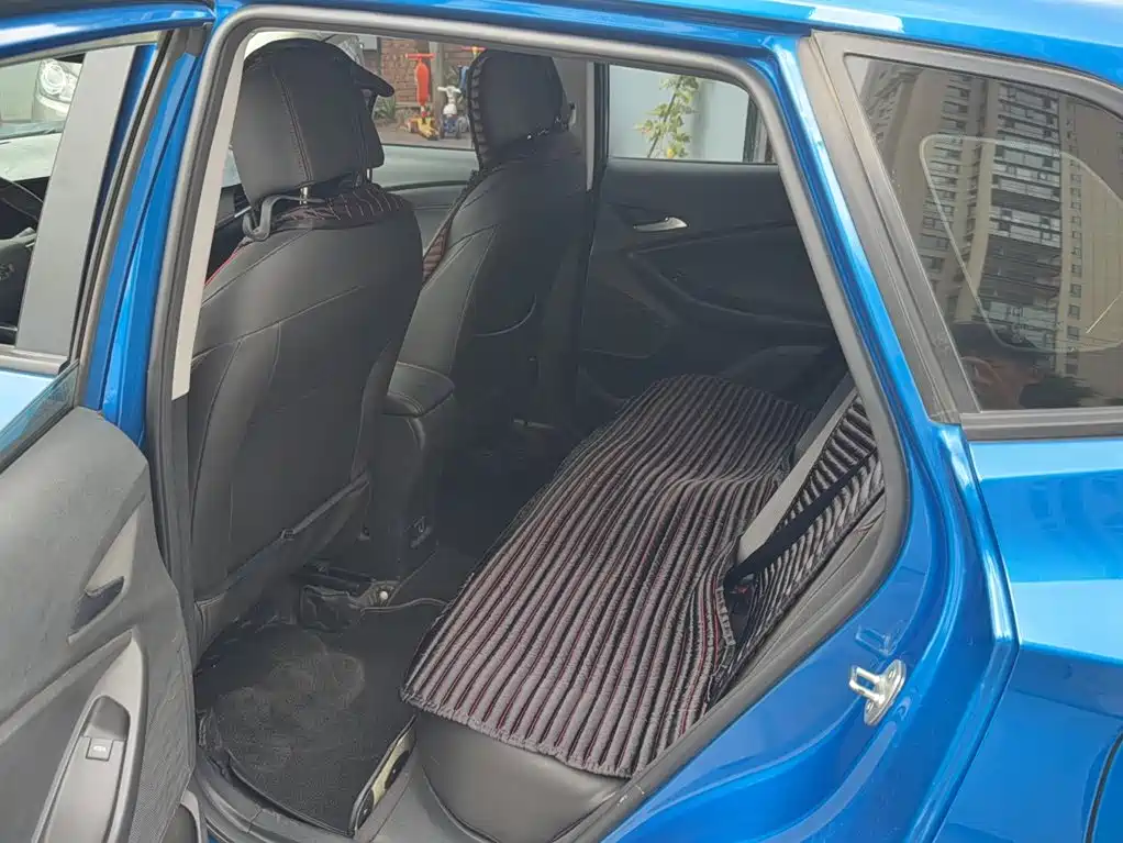 Chevrolet Trax — миниатюра 10