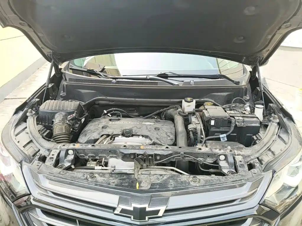 Chevrolet Equinox — миниатюра 20