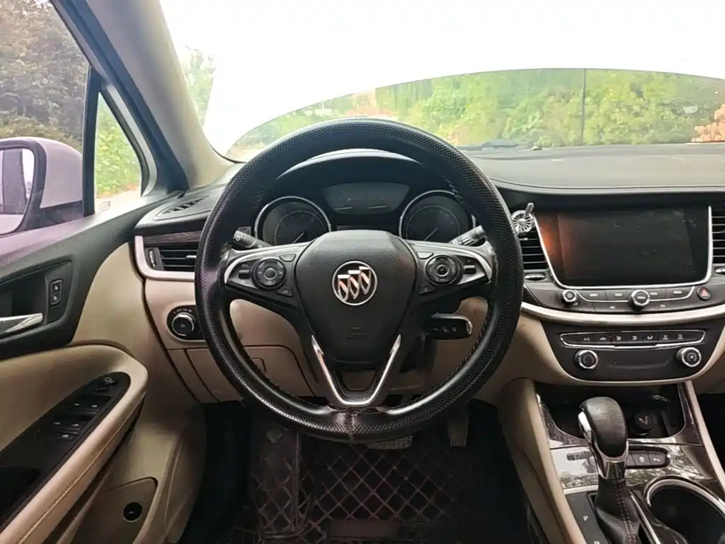 Buick Verano — миниатюра 11