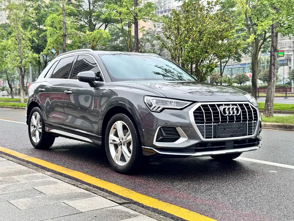 Audi Q3 2022 35 TFSI Fashion