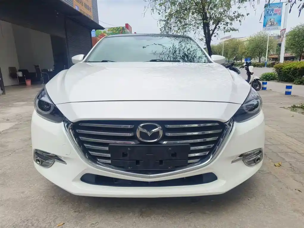 Mazda 3 Axela 2018
