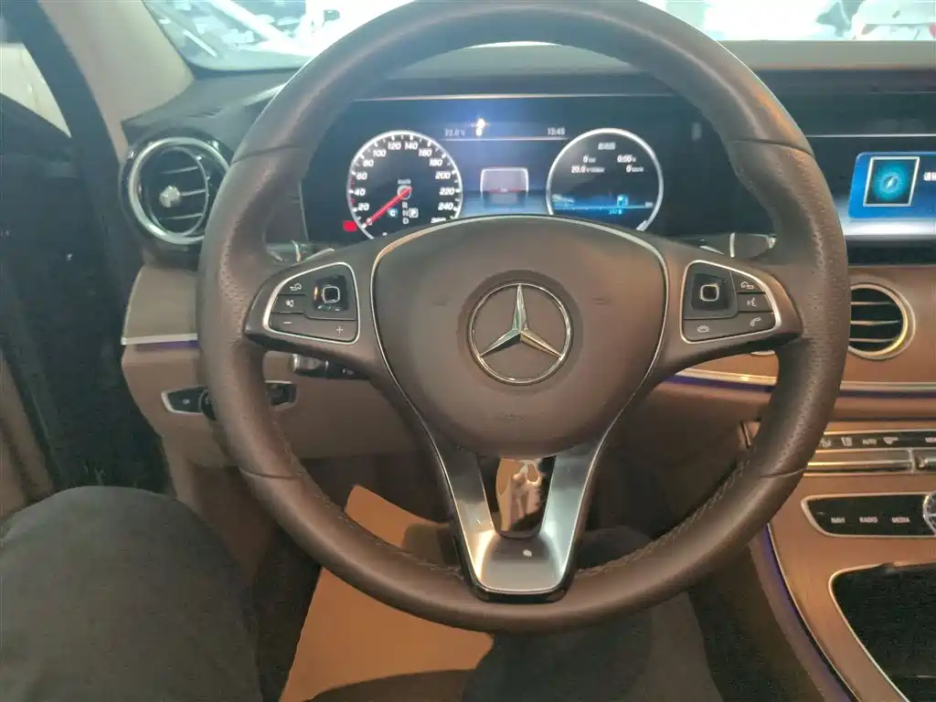 Mercedes-Benz E-Class E 2018 E 300 L Luxury