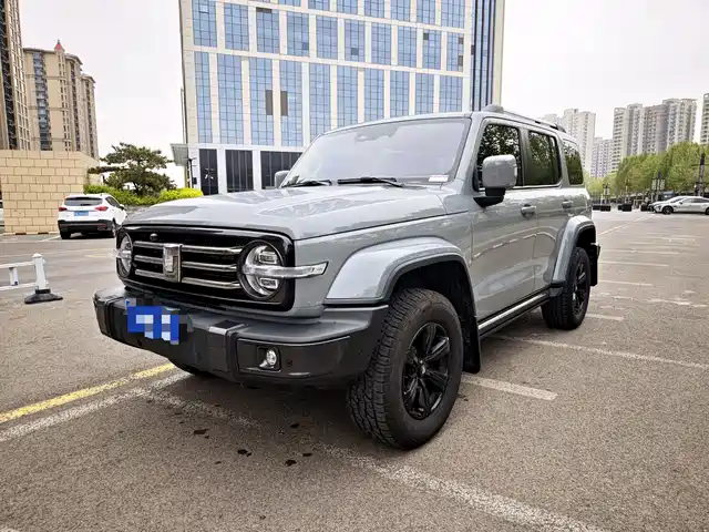 2022 TANK 300