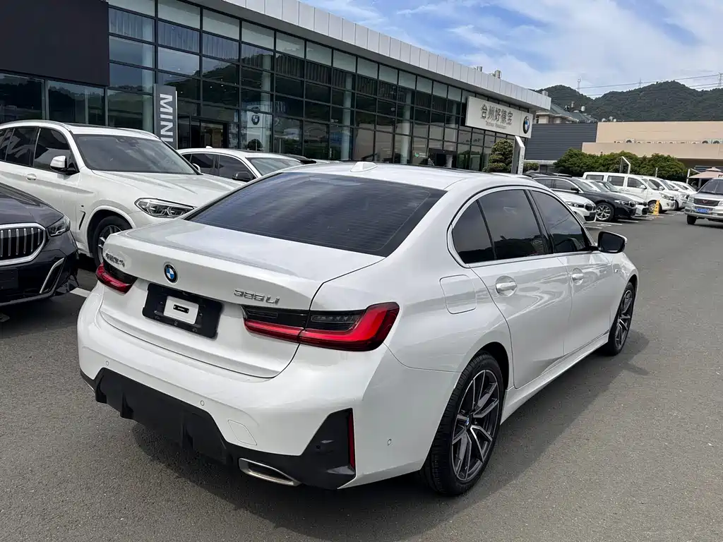 BMW 3 Series 3 2024 325Li M Sport