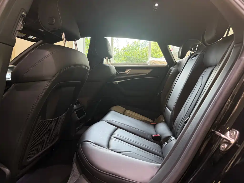 Audi A7 2024 45 TFSI