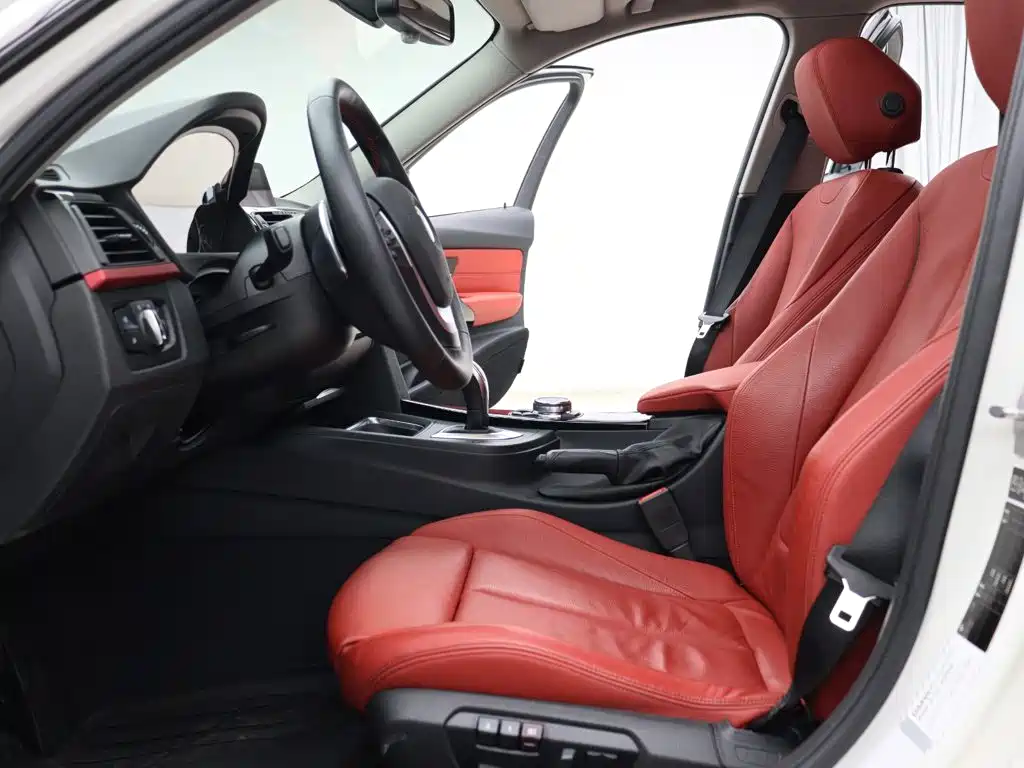 BMW 3 Series — миниатюра 2