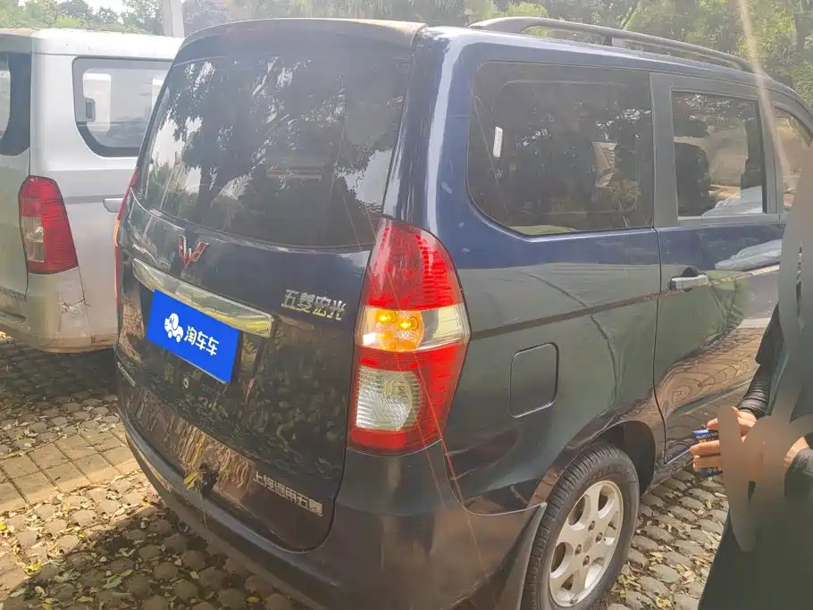 Wuling Hongguang — миниатюра 3