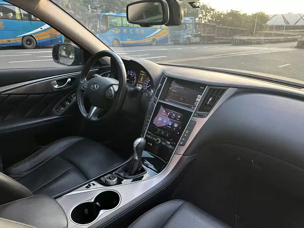 Infiniti Q50L — миниатюра 7
