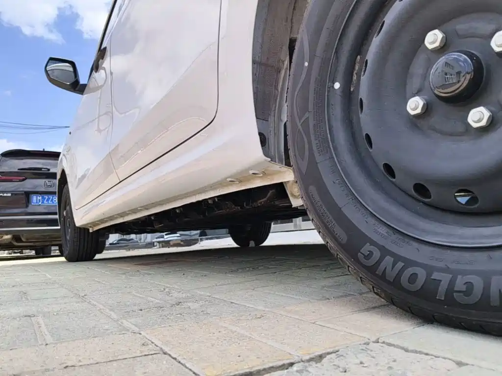 Wuling Hongguang EV — миниатюра 22