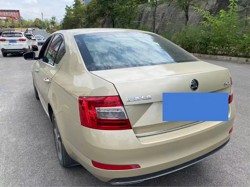 Skoda Octavia — миниатюра 10