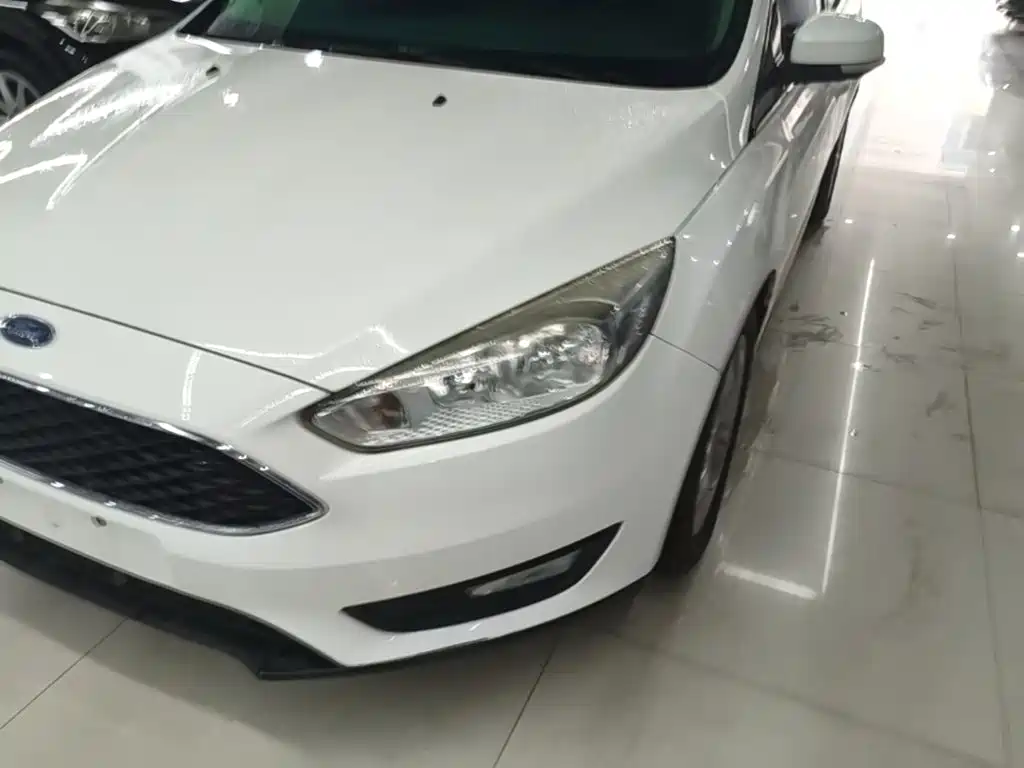 Ford Focus — миниатюра 24