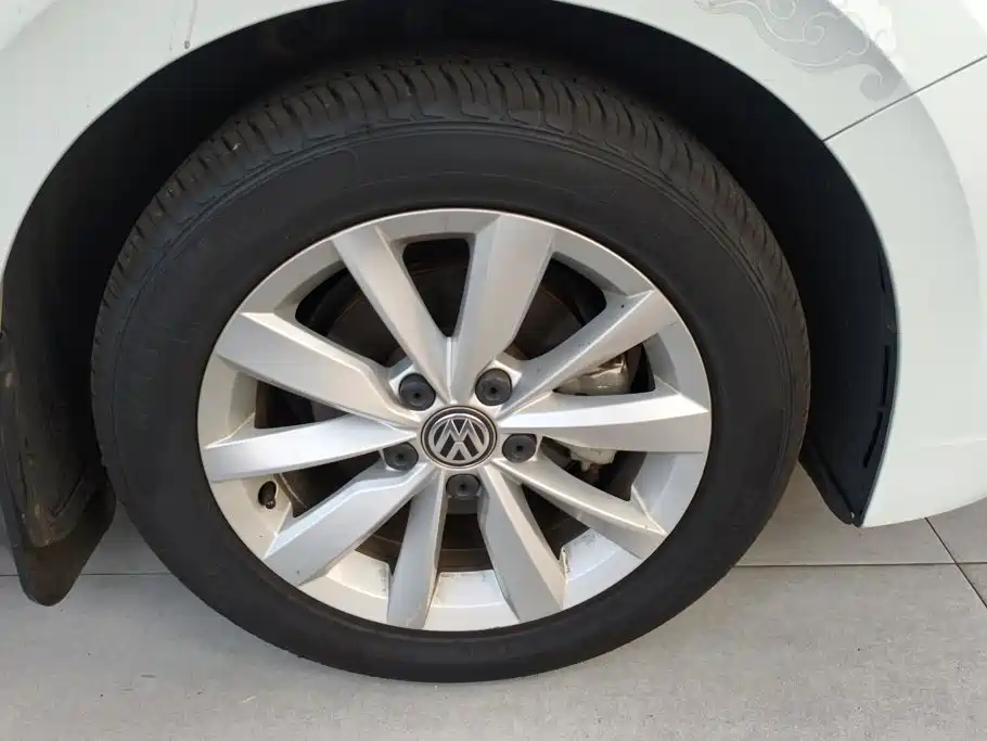 Volkswagen Bora — миниатюра 6