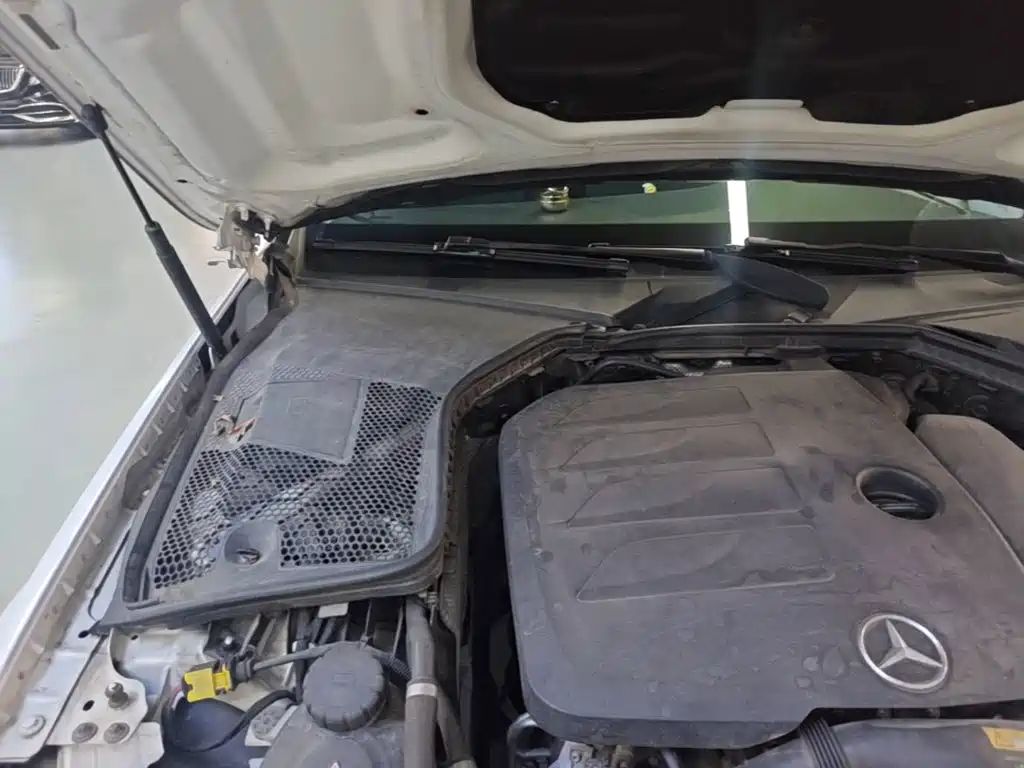 Mercedes-Benz C-Class (Import) — миниатюра 20