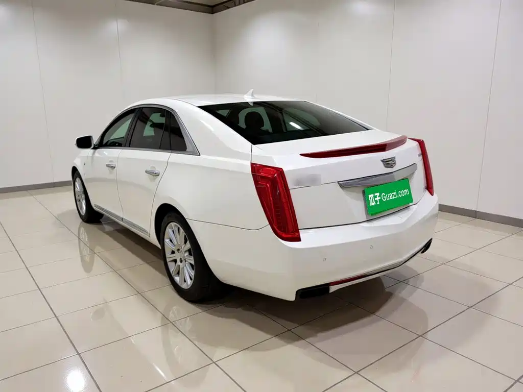 Cadillac XTS — миниатюра 4