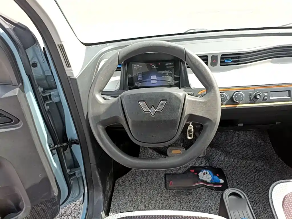 Wuling MINIEV — миниатюра 11