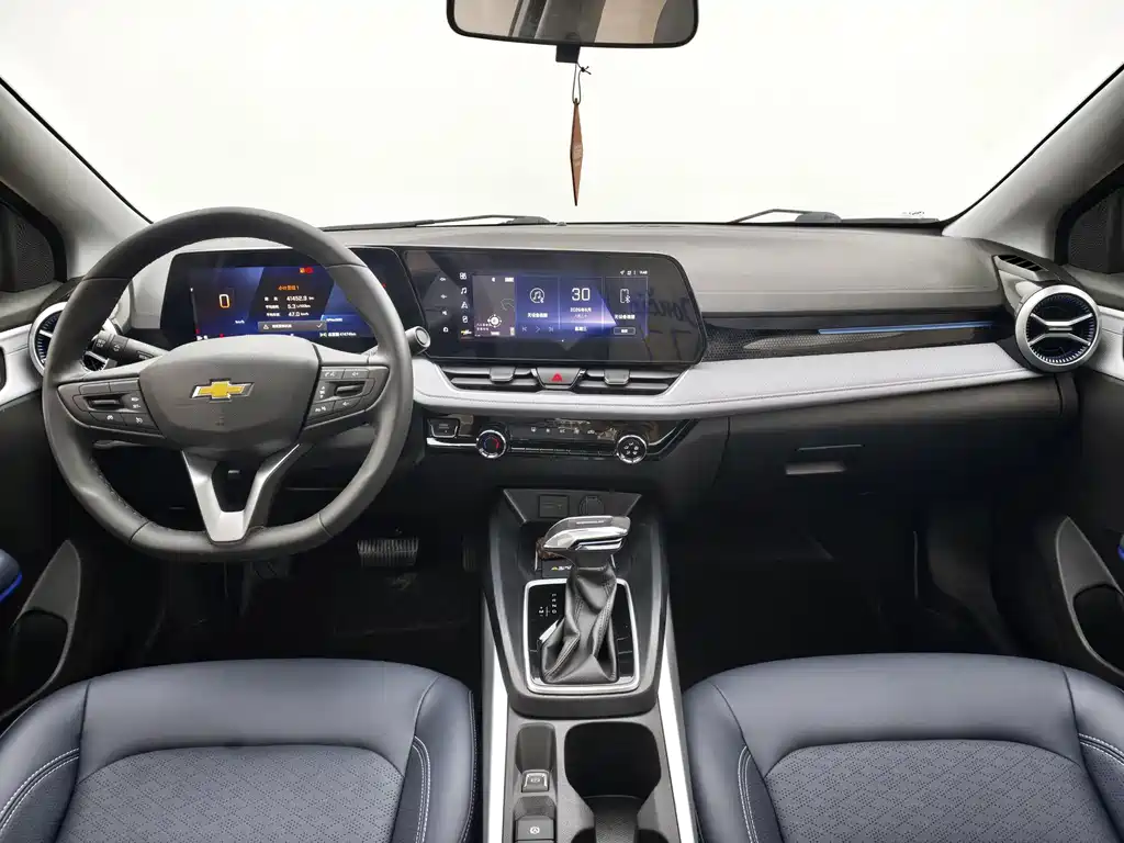 Chevrolet Monza — миниатюра 13