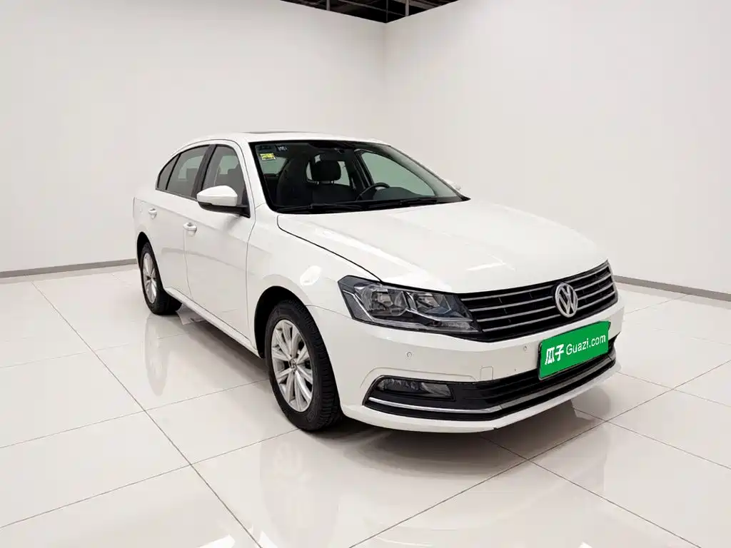 Volkswagen Lavida — миниатюра 3