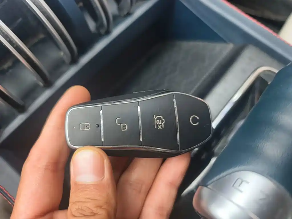BYD Yuan Plus — миниатюра 9